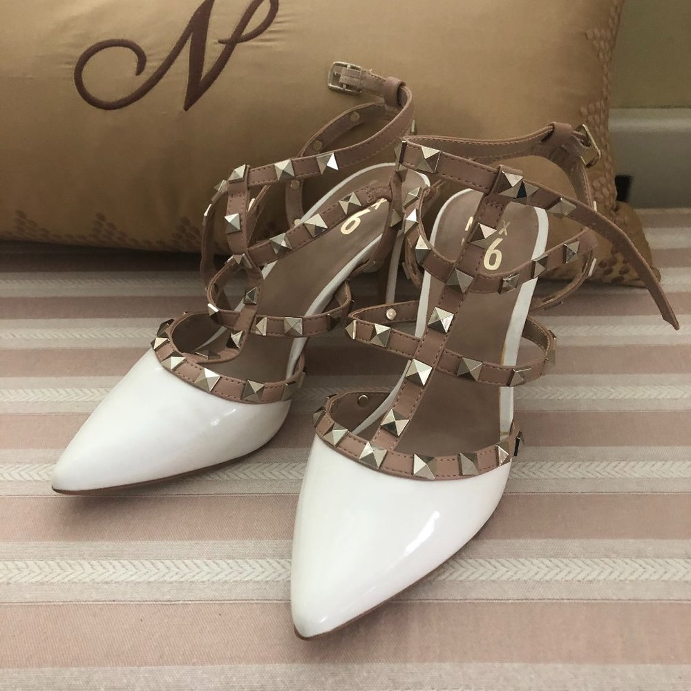 Mix No. 6 White heels Size 7.5 Never worn